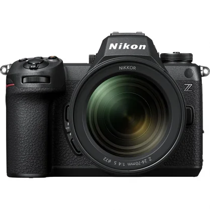 Sisteminis fotoaparatas Nikon Z6 III + 24-70 mm MILC Black