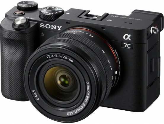 Sisteminis fotoaparatas Sony Alpha 7C + 28-60mm Black