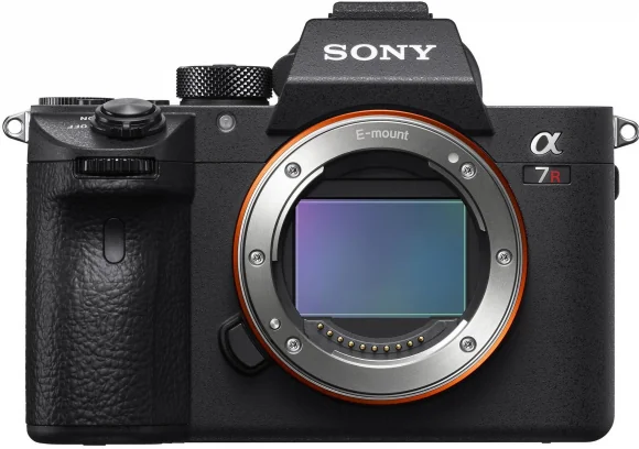Sisteminis fotoaparatas Sony Alpha 7R III Black