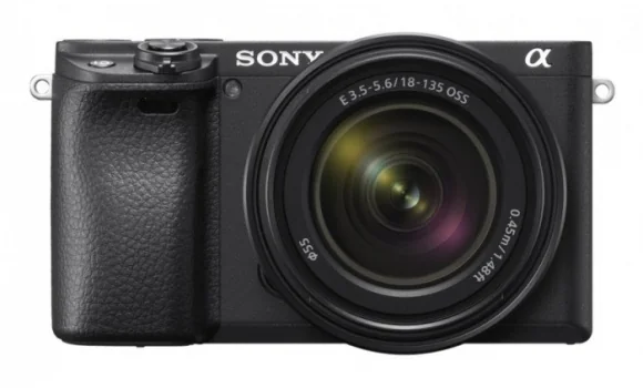 Sisteminis fotoaparatas Sony ILCE-6400 Mirrorless Camera + 16-50mm Lens |