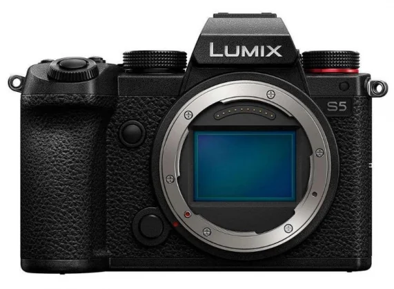Veidrodinis fotoaparatas Panasonic Lumix S5 Body Black